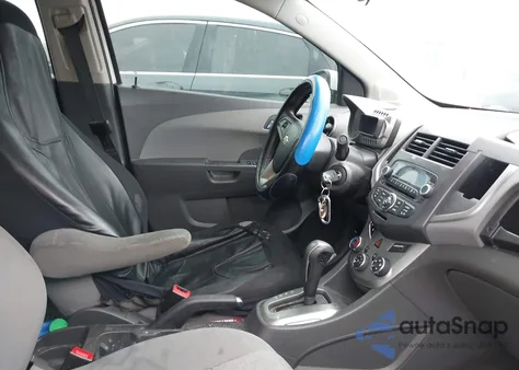 2013 Chevrolet Sonic Lt Auto из США, поврежденный, VIN 1G1JC5SH3D4127294